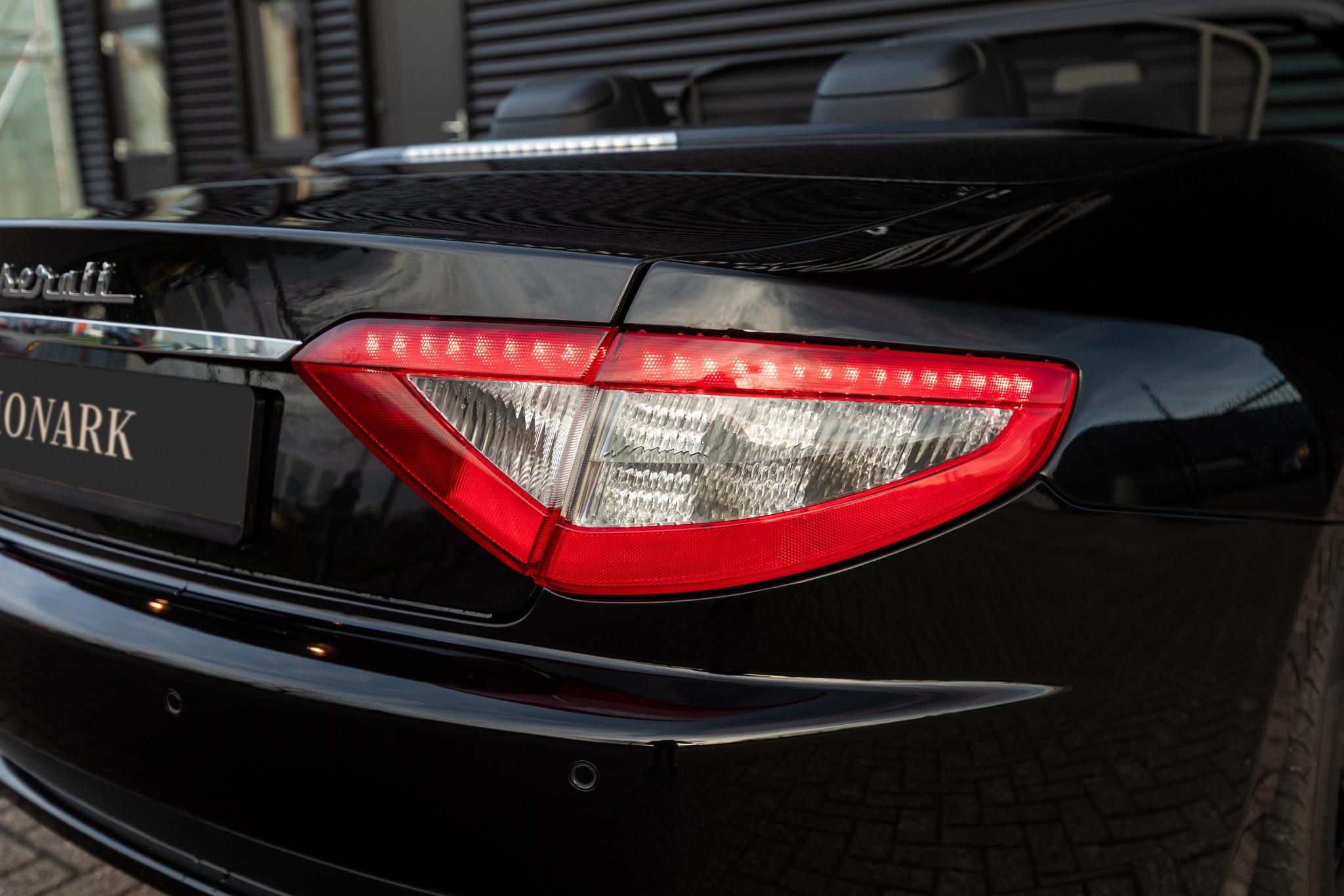 Maserati GranCabrio 4.7 Sport