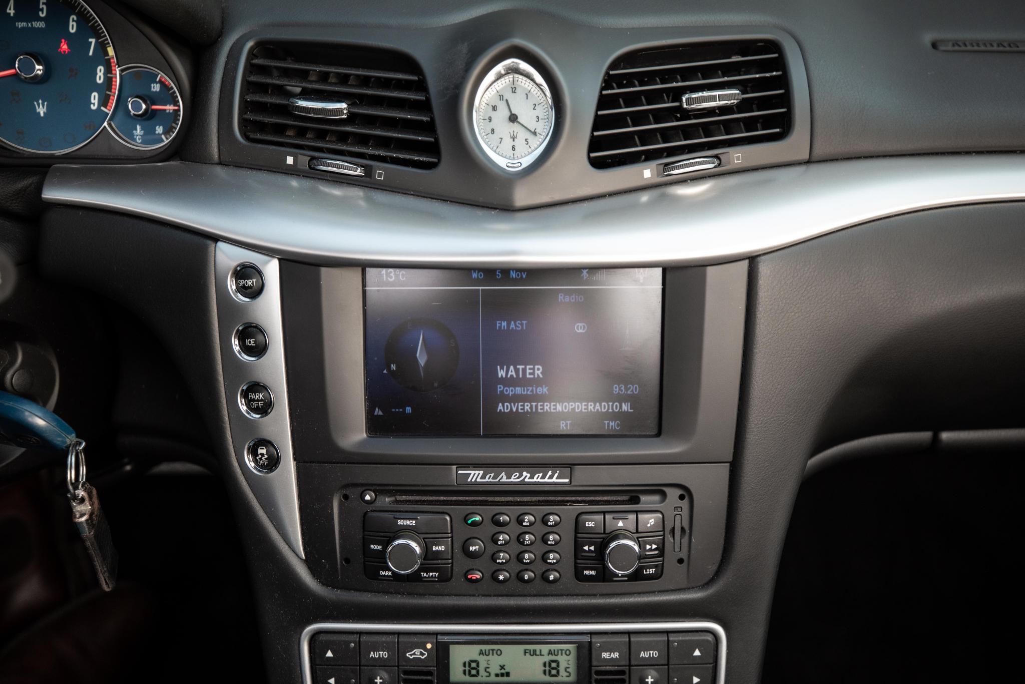 Maserati GranCabrio 4.7 Sport