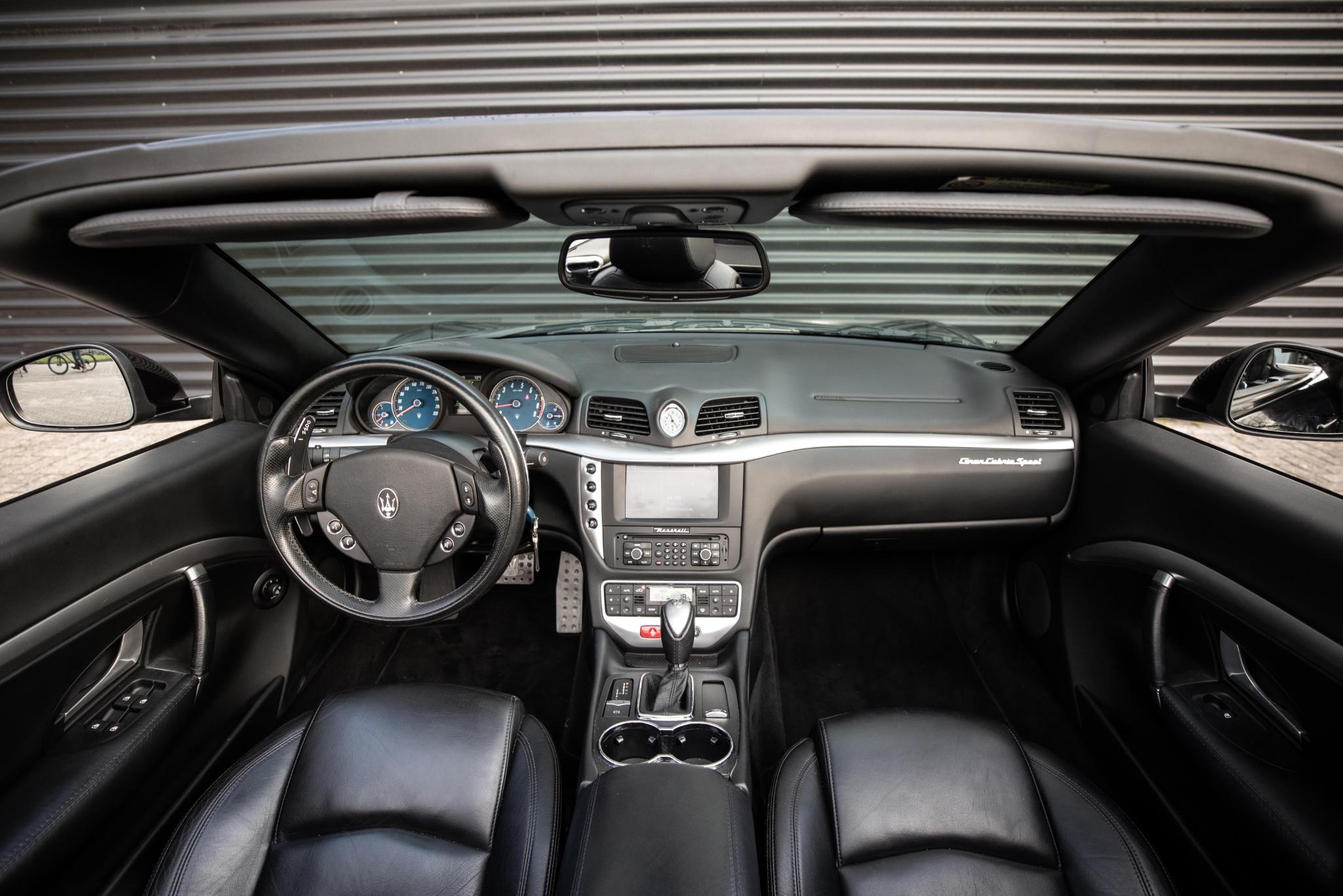Maserati GranCabrio 4.7 Sport