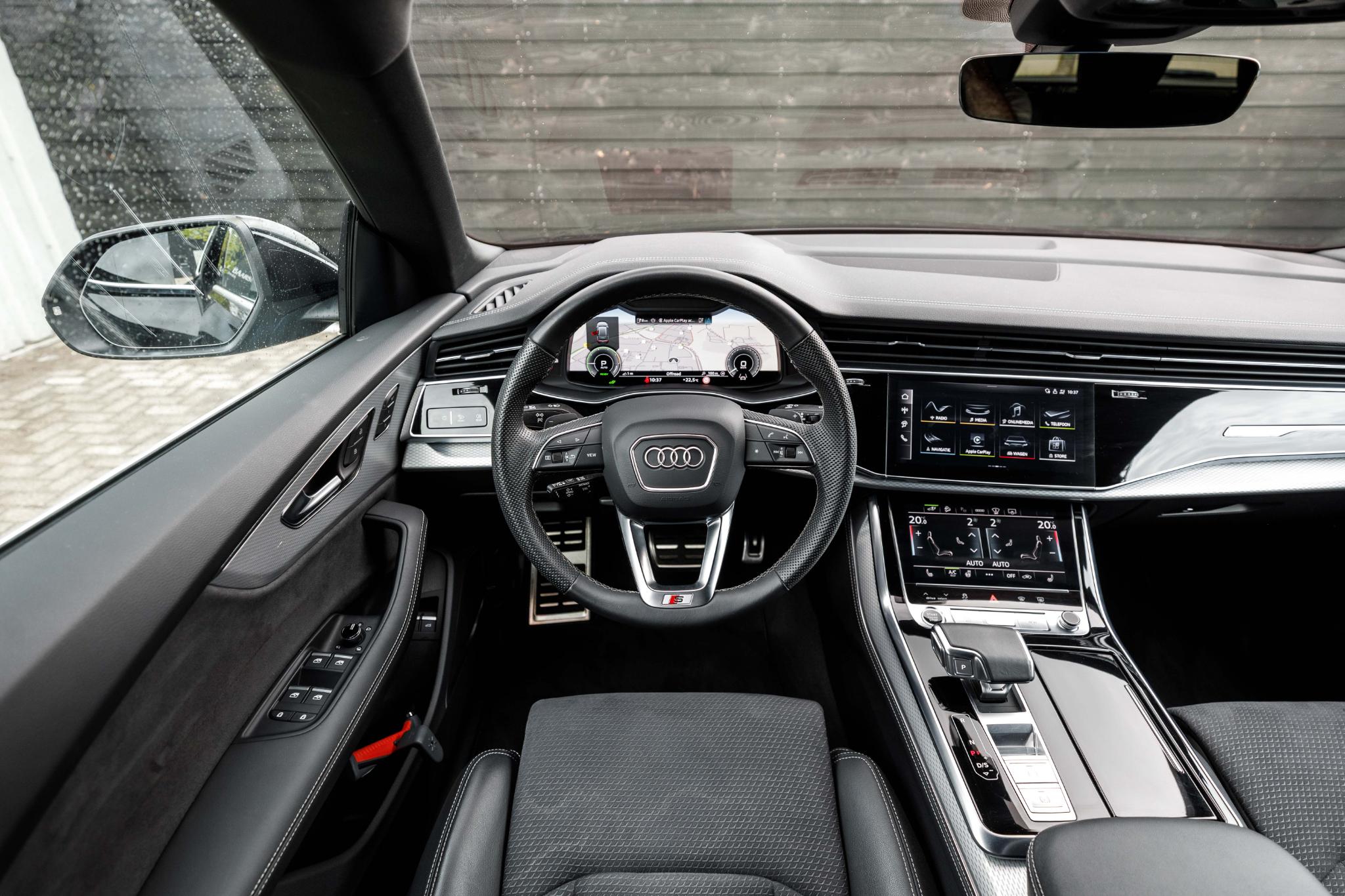 Audi Q8 55 TFSI e quattro