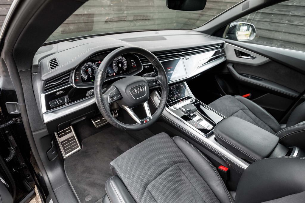 Audi Q8 55 TFSI e quattro