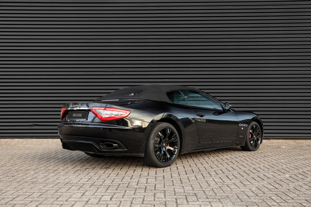 Maserati Gran Cabrio Sport